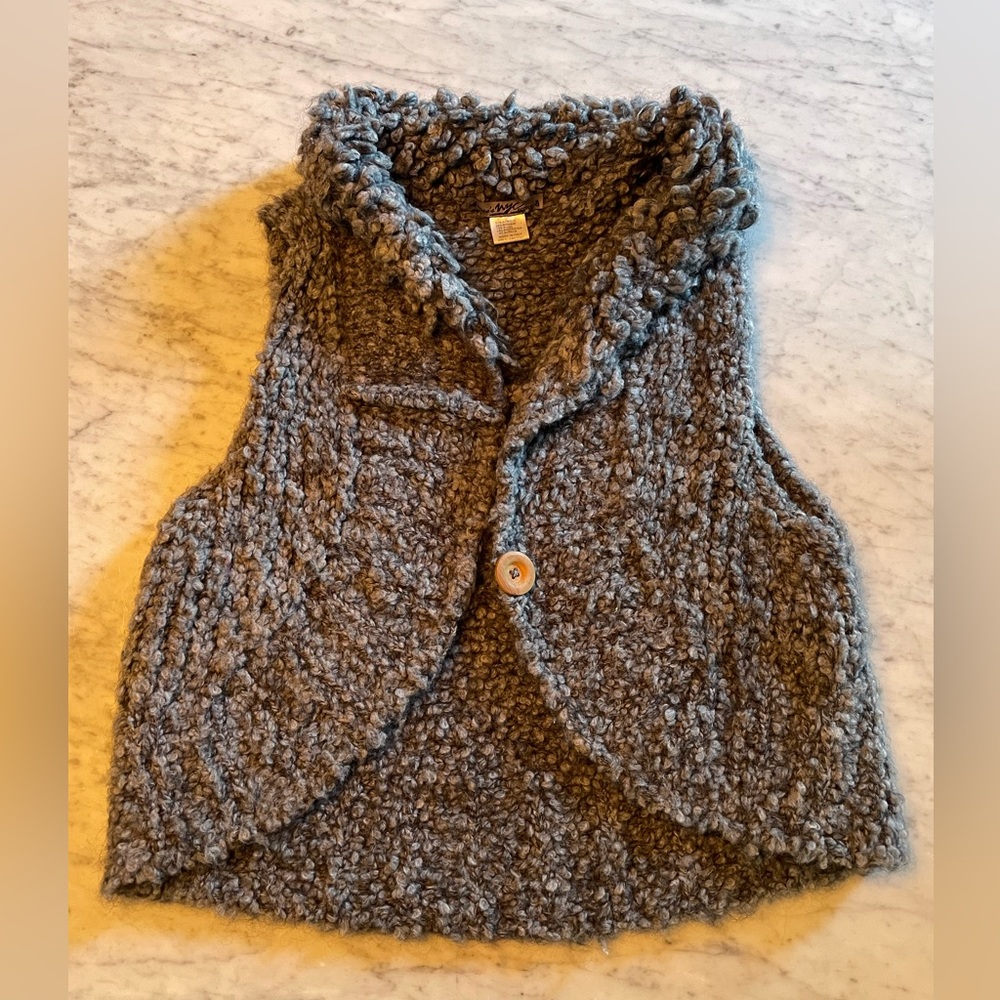 Anthropologie vest
